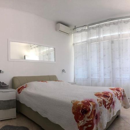 Apartments Ljube Makarska Eksteriør billede