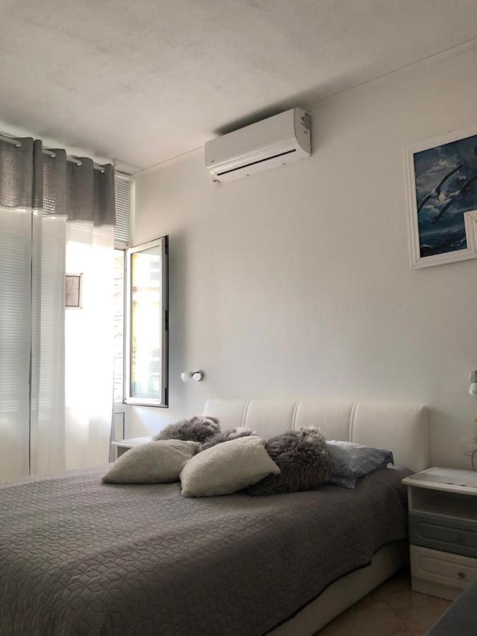 Apartments Ljube Makarska Eksteriør billede