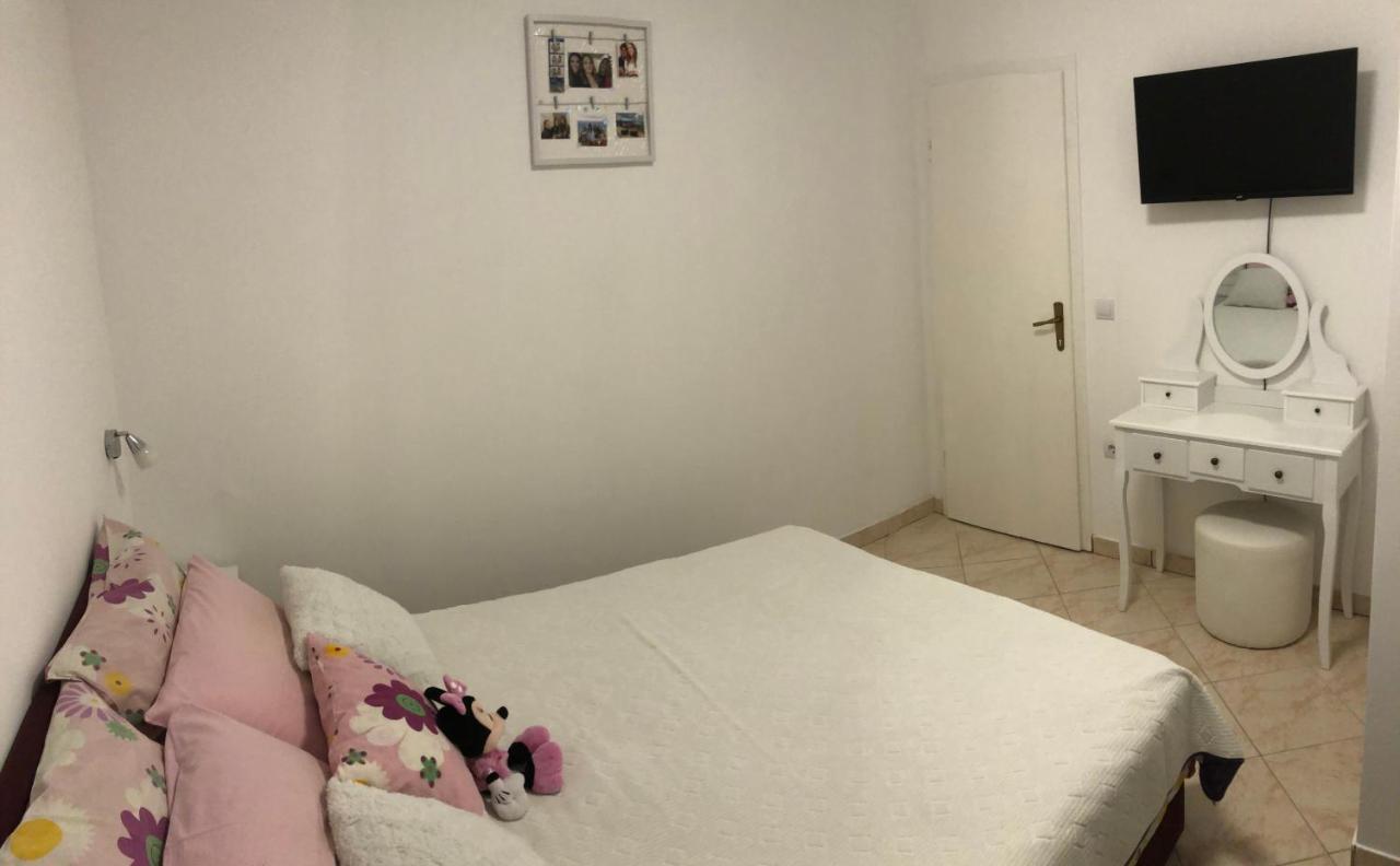 Apartments Ljube Makarska Eksteriør billede
